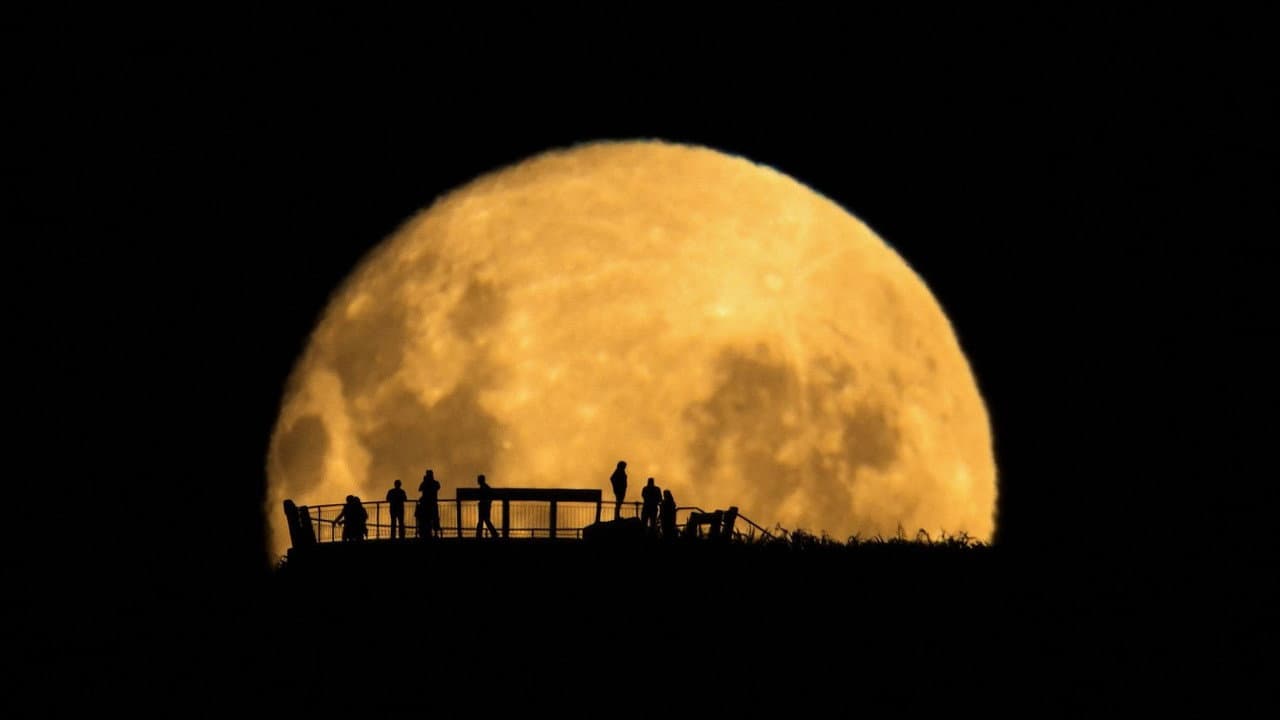 Wonders of the Moon
